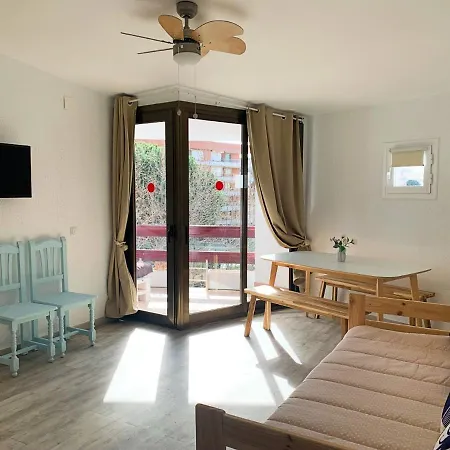 Apartment Corcega Beach