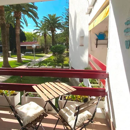 Apartment Corcega Beach